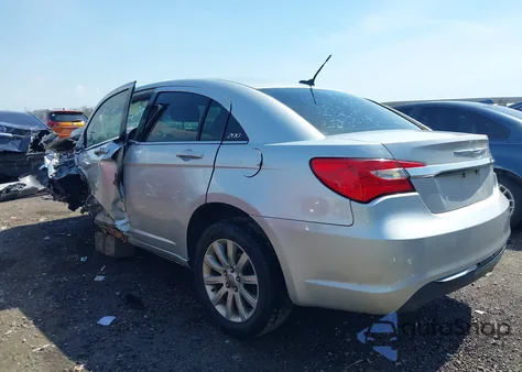 2012 Chrysler 200 Touring из США, поврежденный, VIN 1C3CCBBB1CN127687